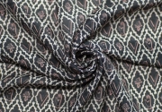 krepa-jedwabna-w-stylu-valentino-motyw-symboliczny-6.webp